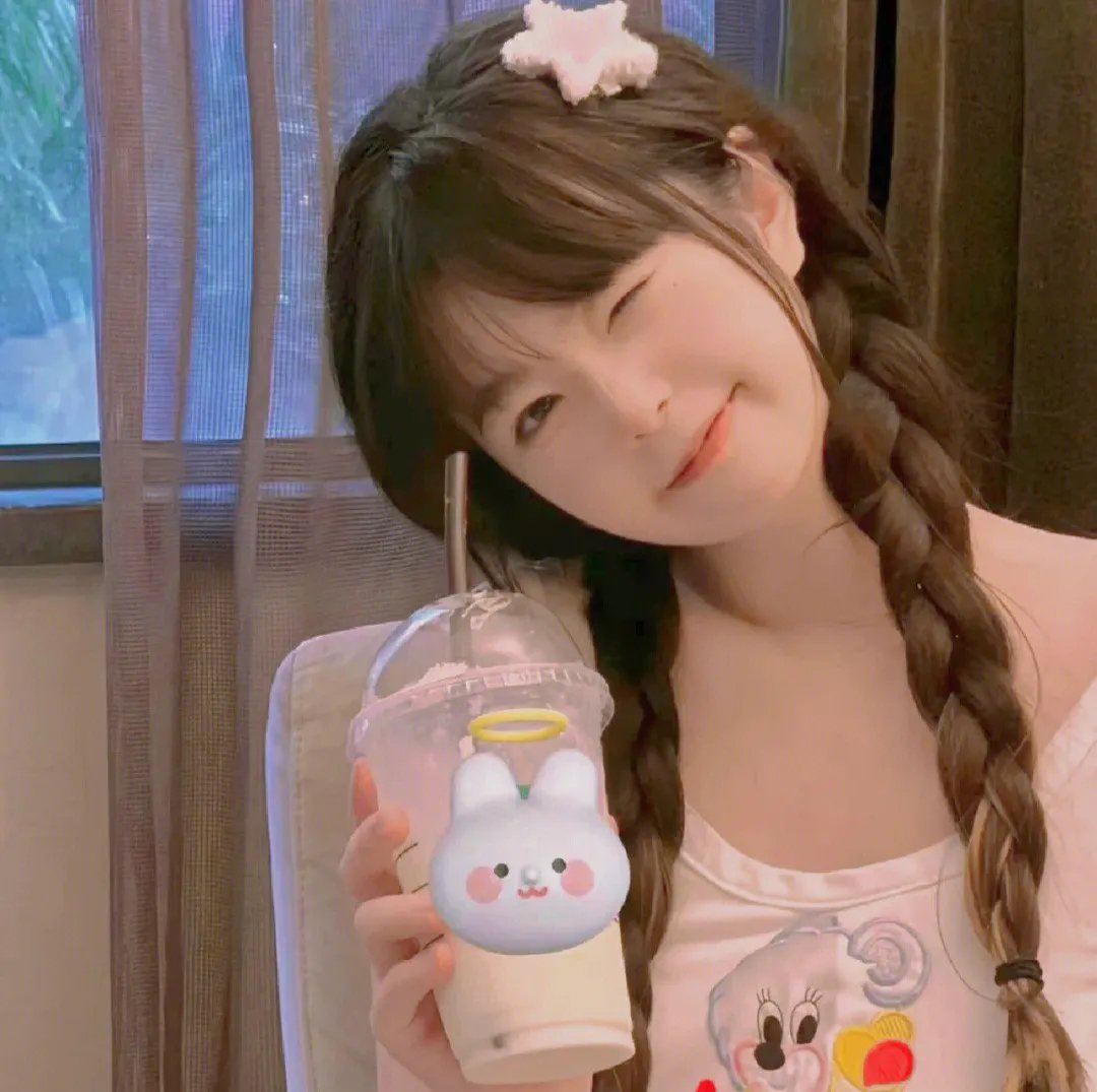 山有木兮木有心